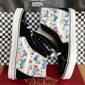 VANS suede butterfly hightop sz 6